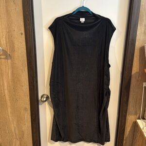 a new day Black Midi Velvet Dress